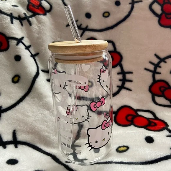 Custom Hello Kitty Cup - Picture 6 of 12